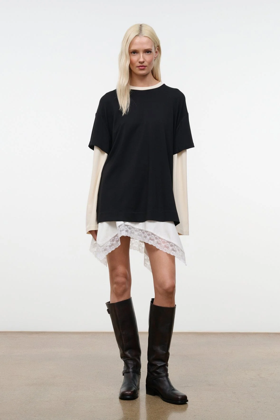 WILLIAM TEE | BLACK ECRU