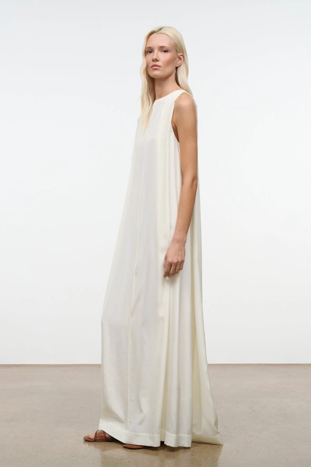 DALIA SILK DRESS | IVORY