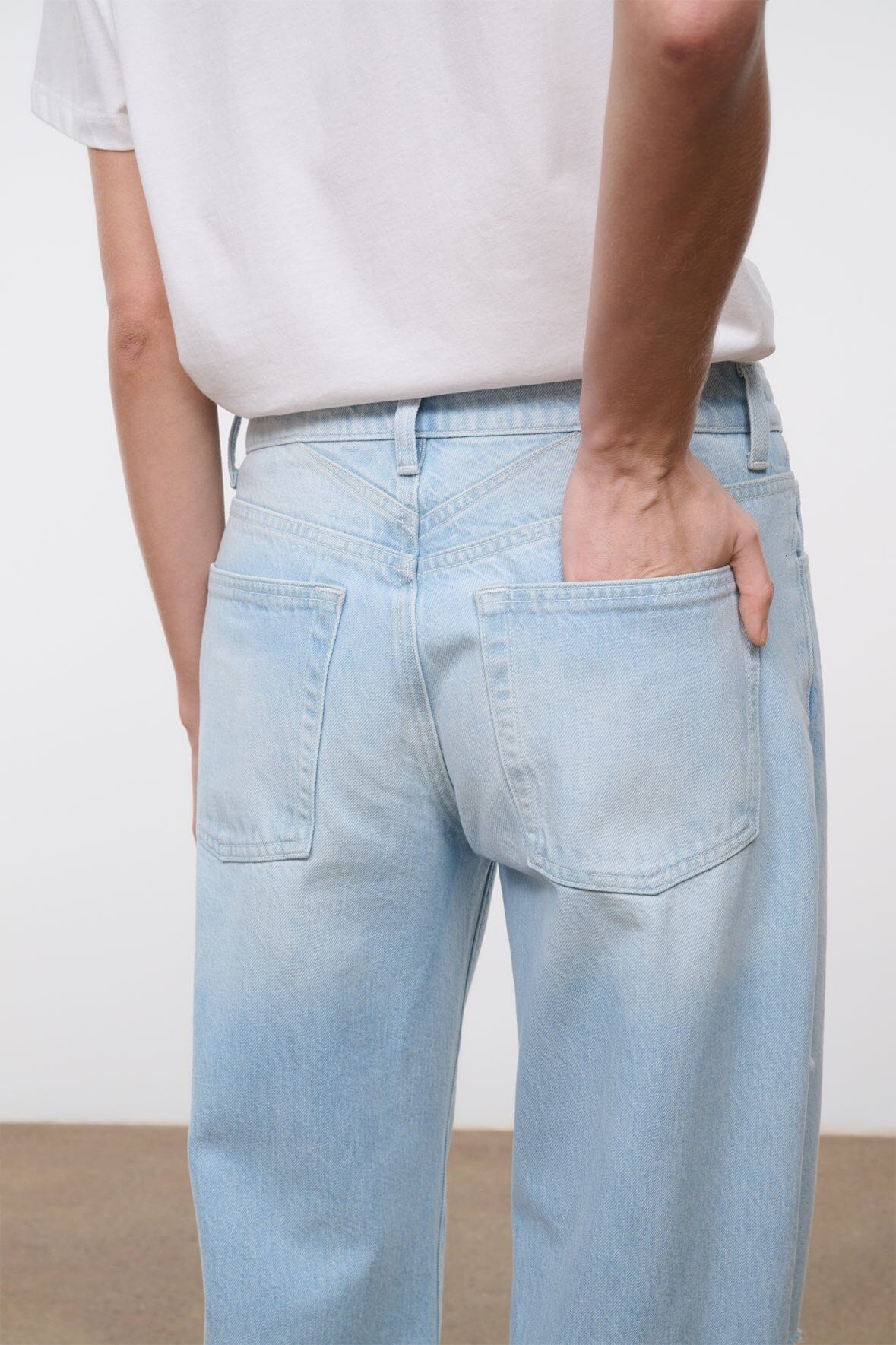 GUS DISTRESSED RELAXED JEAN | SALT WASH - Image 7
