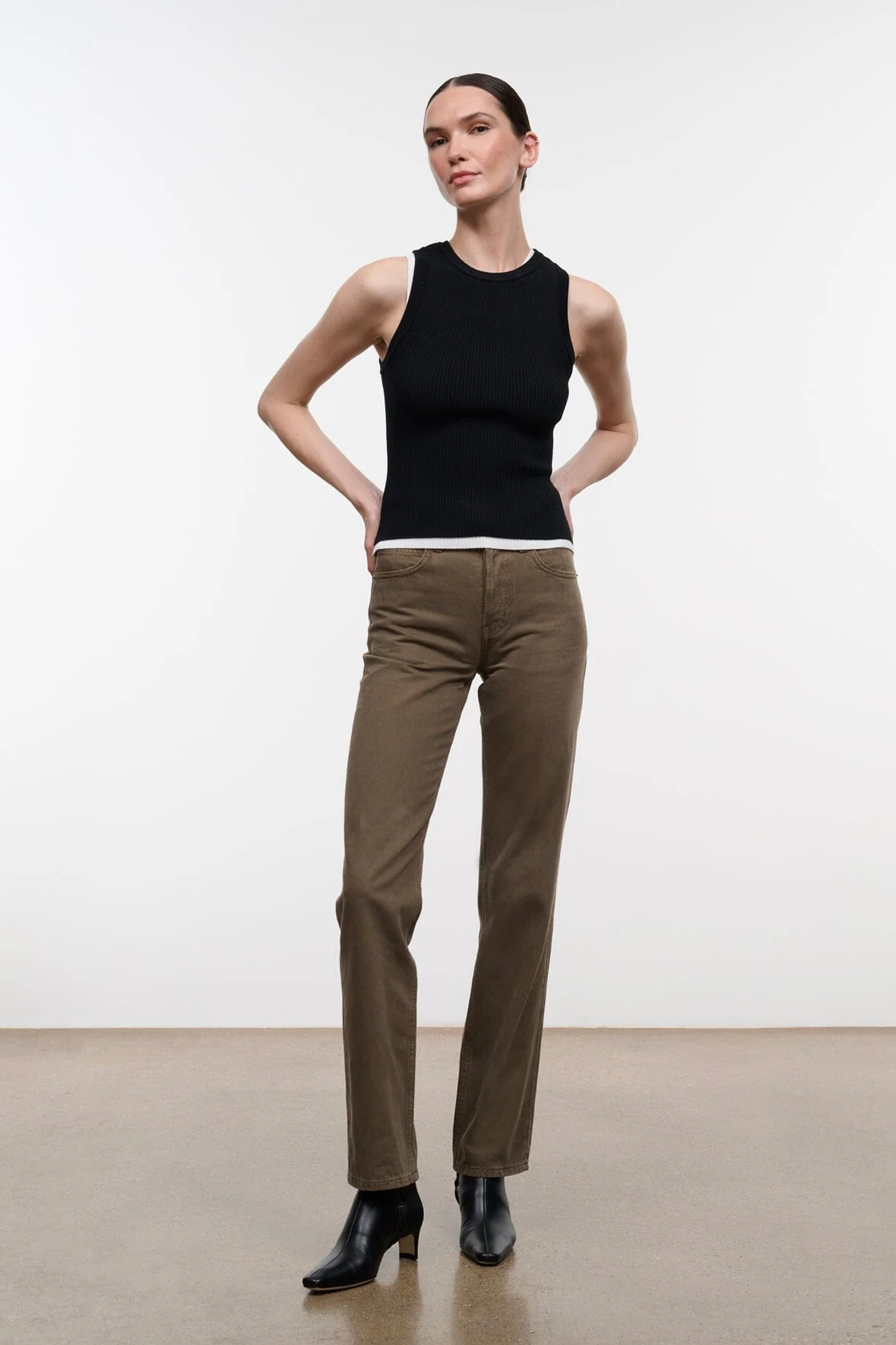 TEDDY STRAIGHT JEAN | GREIGE